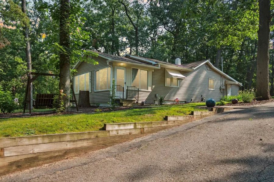 706 N Washington Avenue, Battle Creek, MI 49037