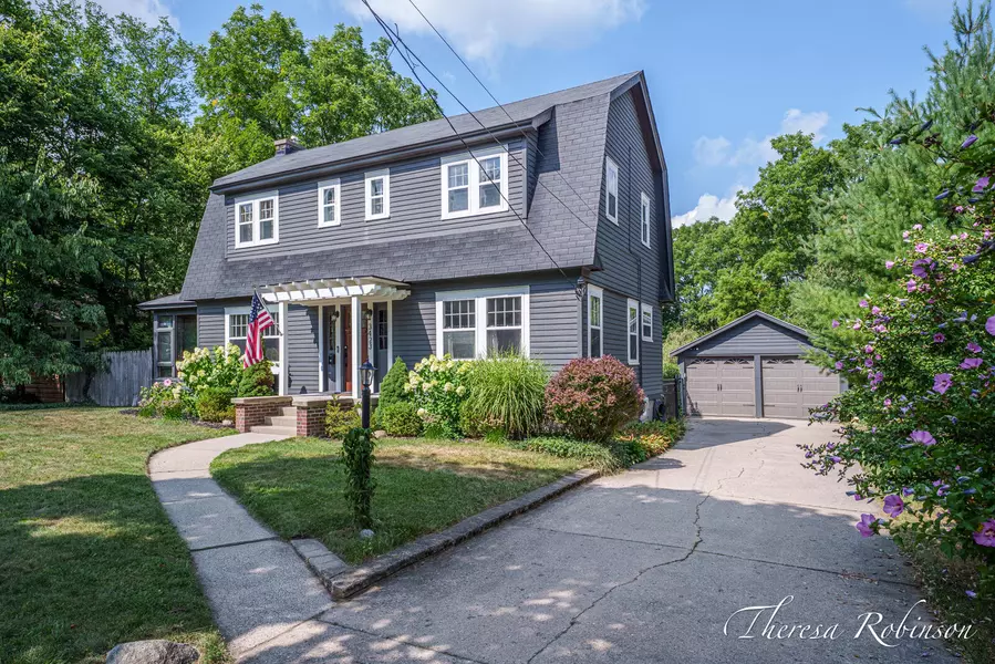 3423 Coit NE Avenue, Grand Rapids, MI 49525