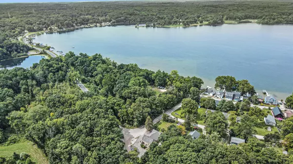 Pinckney, MI 48169,11100 Cedar Drive