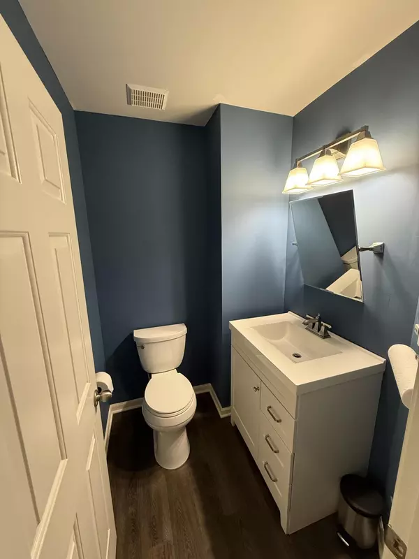 Canton, MI 48188,3913 Ravensfield Drive