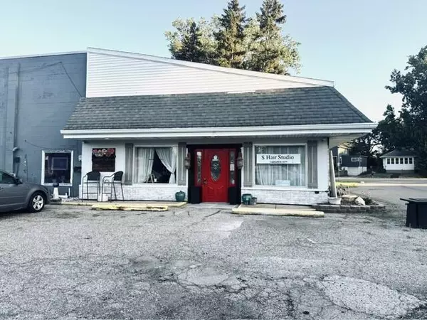 106 Parkway Street, Jackson, MI 49203