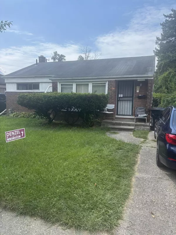 9371 Hartwell Street, Detroit, MI 48228