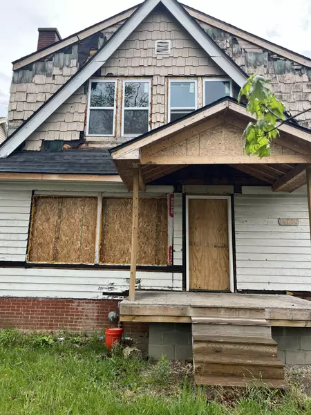 12738 Manor, Detroit, MI 48238