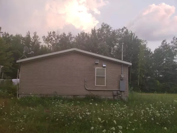 Shepherd, MI 48883,905 S Coleman Road