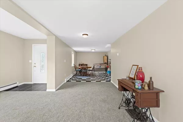 Linden, MI 48451,7103 Silver Lake Road