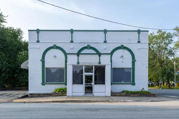 101 W Spring Street, Bloomingdale, MI 49026