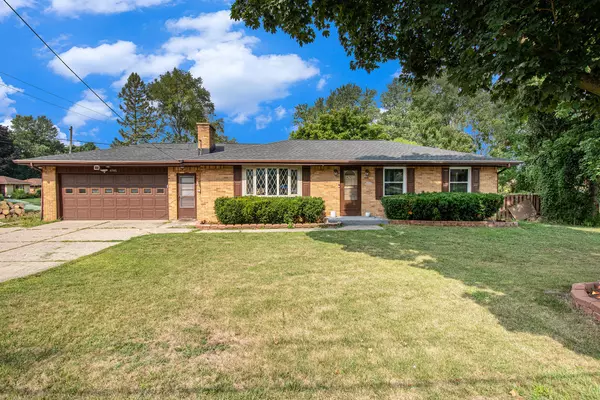 4785 Kalamazoo SE Avenue, Kentwood, MI 49508