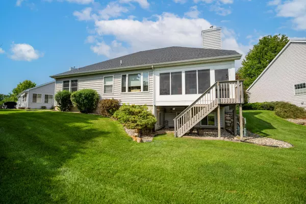 Richland, MI 49083,8824 Tamarisk Circle