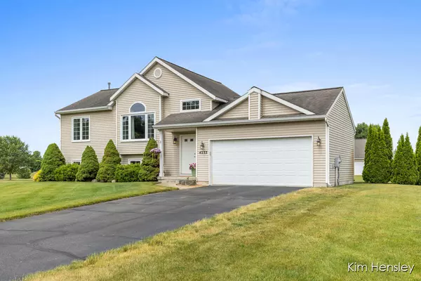 Cedar Springs, MI 49319,4233 Ives Farm NE Lane