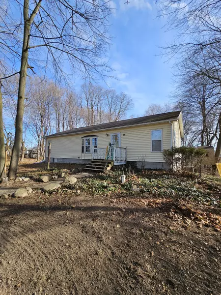 7381 Lansing Avenue, Jackson, MI 49201