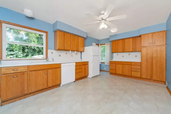 Portage, MI 49002,213 E Van Hoesen Boulevard