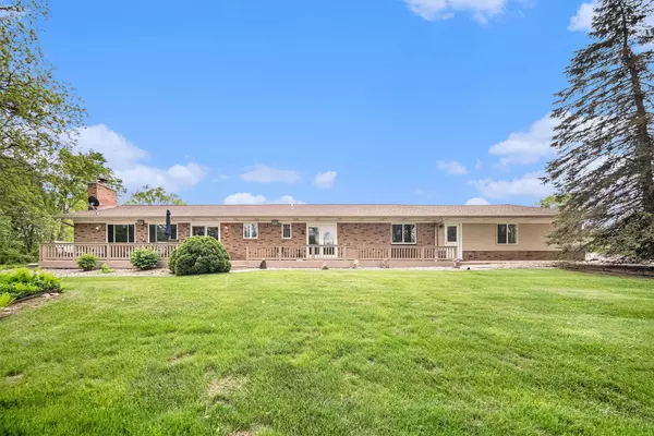 18490 Burtless Road, Manchester, MI 48158