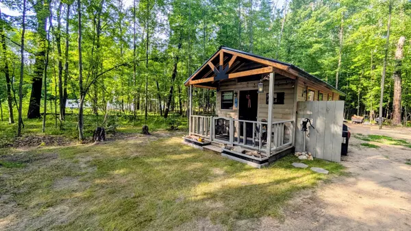 Lake, MI 48632,6341 White Acre Drive