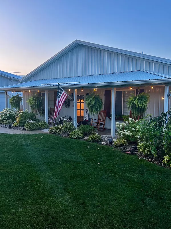 17060 Tomahawk Trail, White Pigeon, MI 49099