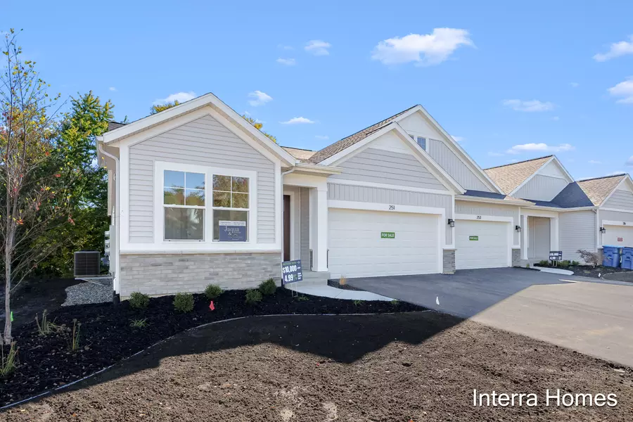 251 Hickory Valley Drive, Kalamazoo, MI 49009