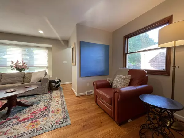 Royal Oak, MI 48073,307 Jeffrey Avenue