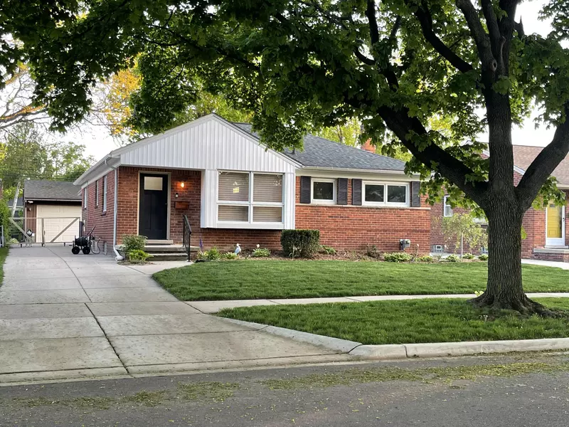 307 Jeffrey Avenue, Royal Oak, MI 48073