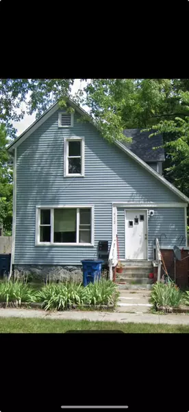 912 Princeton Avenue #4, Kalamazoo, MI 49007