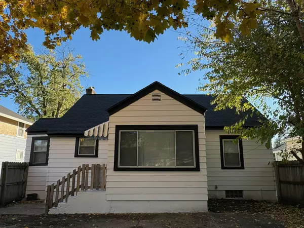 825 Roger NW Street, Grand Rapids, MI 49544