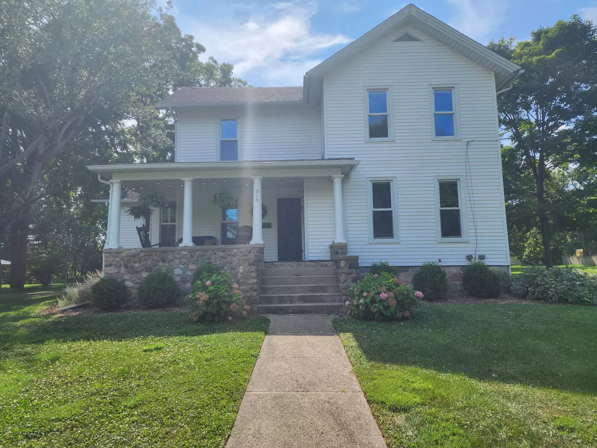 Saline, MI 48176,315 N Ann Arbor Street