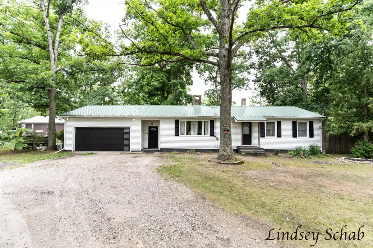 White Cloud, MI 49349,895 S Ransom Road