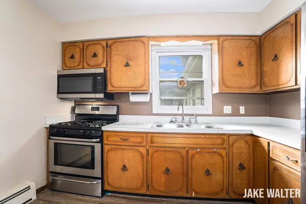 Kentwood, MI 49548,779 Andover SE Street