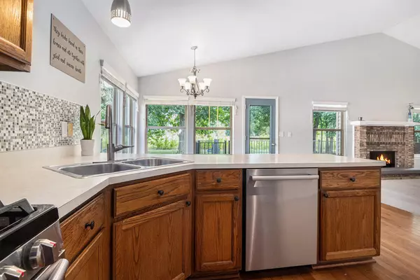 Ypsilanti, MI 48197,4693 Sycamore Drive