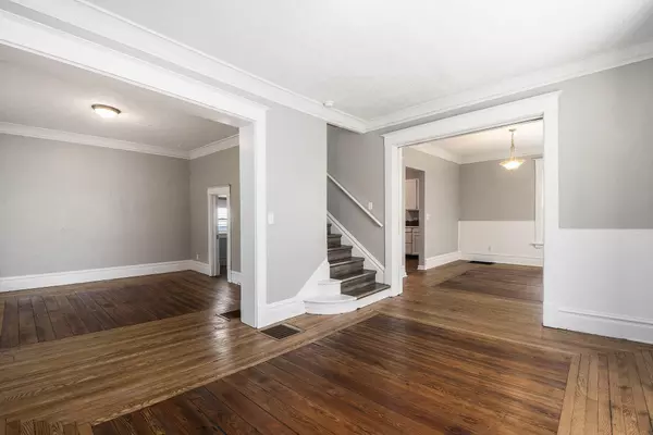 Grand Rapids, MI 49507,1114 Madison SE Avenue