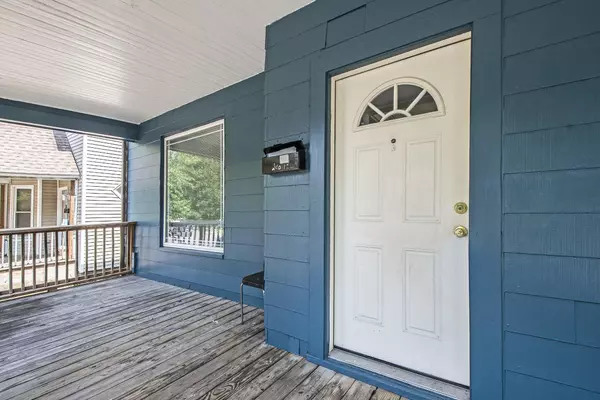 Grand Rapids, MI 49507,1114 Madison SE Avenue