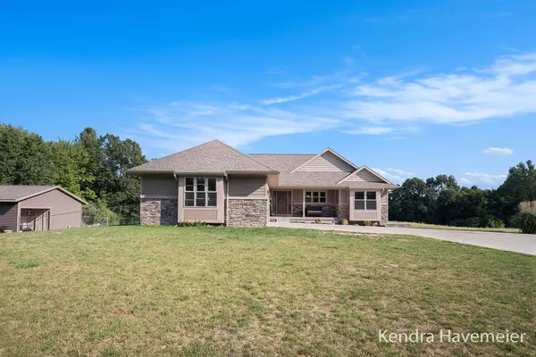 Cedar Springs, MI 49319,2590 Recluse Drive