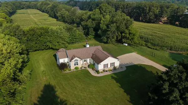 Alto, MI 49302,7777 Snow SE Avenue