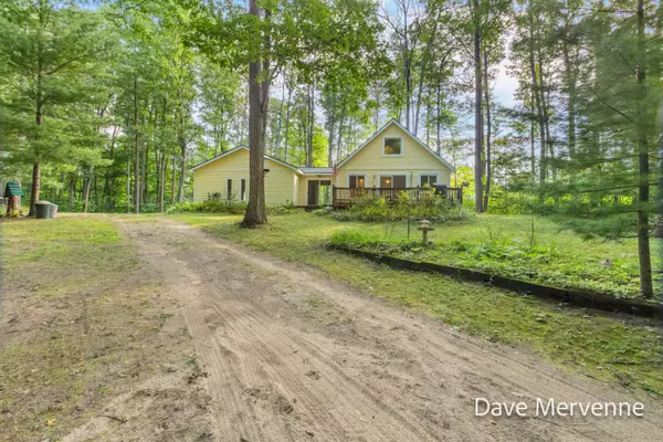 Roscommon, MI 48653,212 Glenhurst Drive