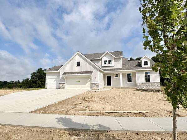 8309 Kettle Hill SE Court, Alto, MI 49302