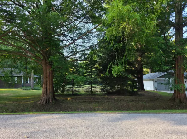 South Haven, MI 49090,76465 11th Avenue