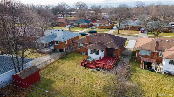 Oak Park, MI 48237,21630 Westhampton Street