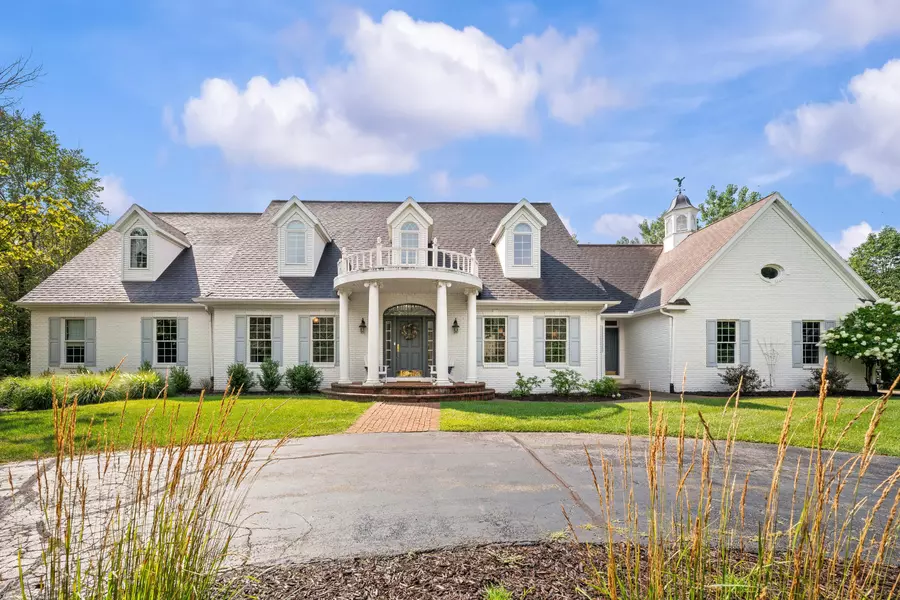 3570 52nd SE Street, Kentwood, MI 49512