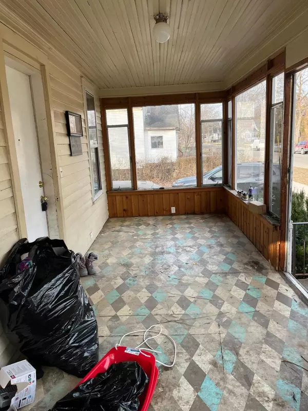 Muskegon, MI 49442,581 Amity Avenue