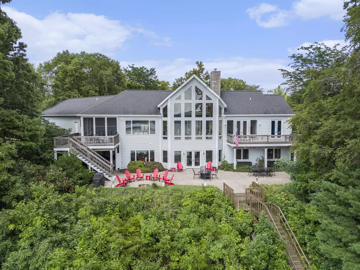 Allegan, MI 49010,3858 Allegan Dam Road