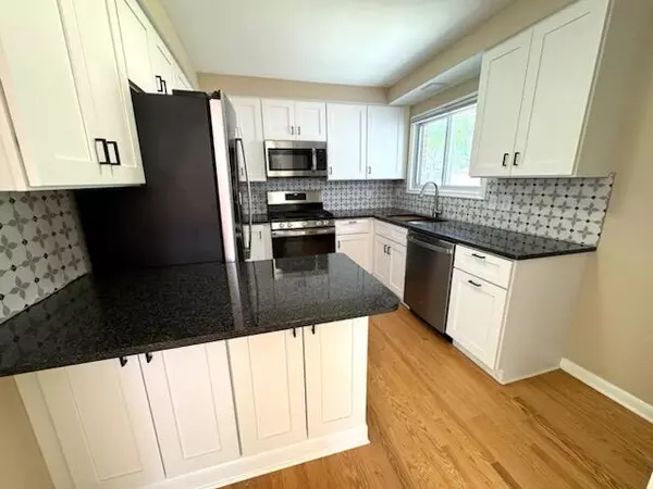 Ann Arbor, MI 48103,1720 Avondale Avenue