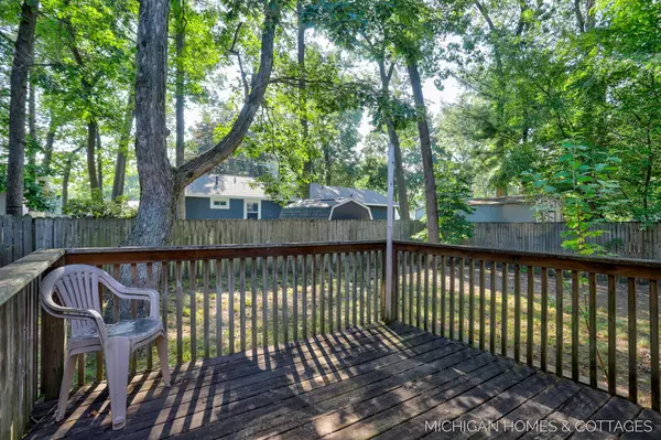 Muskegon, MI 49442,508 512 Quarterline Road
