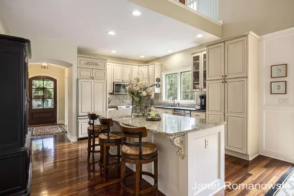 Grand Rapids, MI 49546,21 Peartree NE Lane