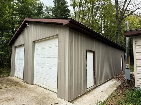 Cedar Springs, MI 49319,10750 16 Mile NE Road
