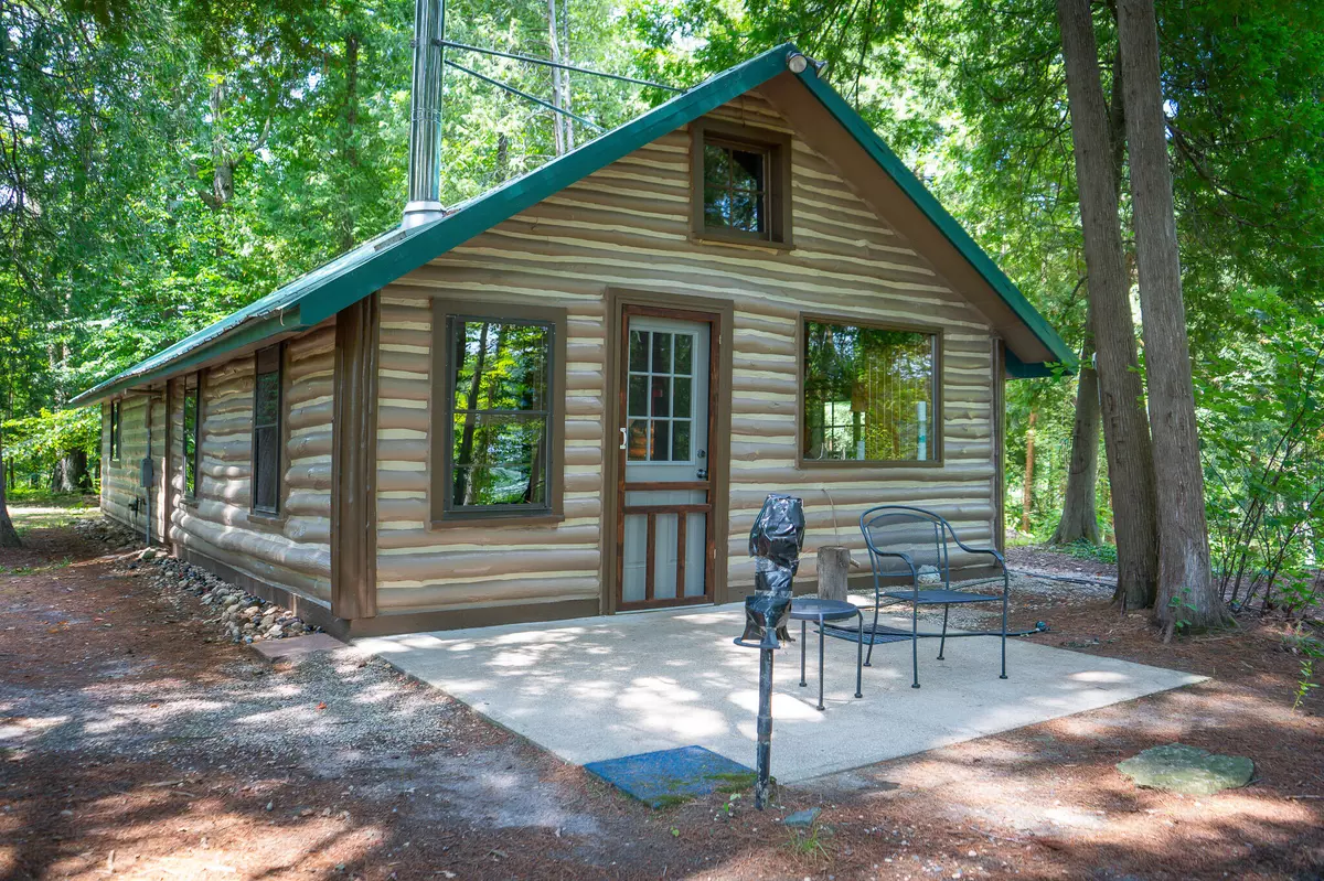 Branch, MI 49402,4185 N Taylor Rd