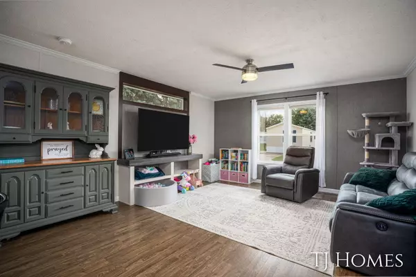 Belmont, MI 49306,7300 Maize NE Drive