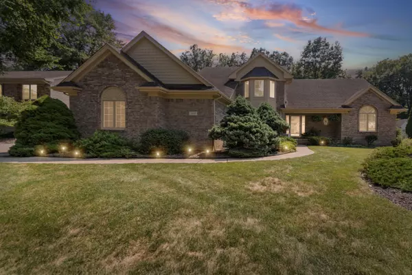 7837 Oak River Drive, Grosse Ile, MI 48138