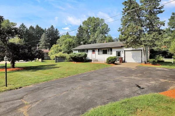 East Lansing, MI 48823,16092 Center Road Road