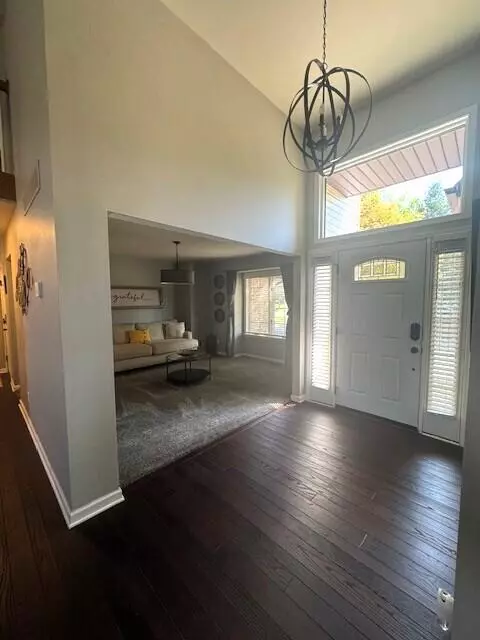 Saline, MI 48176,7144 Hunter Ridge Court