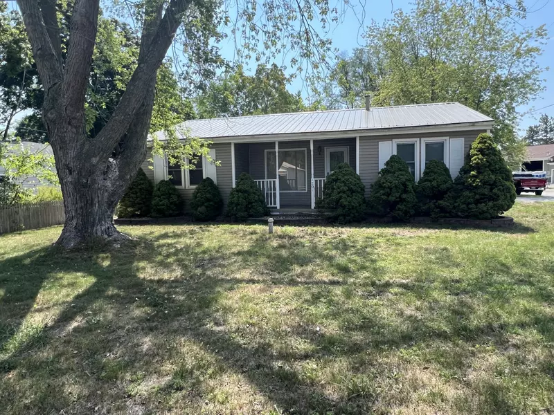 1201 Shettler Road, Norton Shores, MI 49444