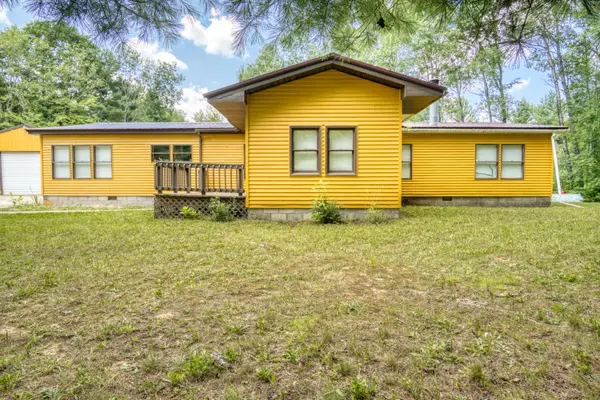 Tustin, MI 49688,8271 N Lakola Road