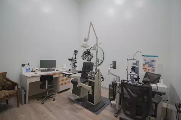 Portage, MI 49024,6505 Constitution Boulevard